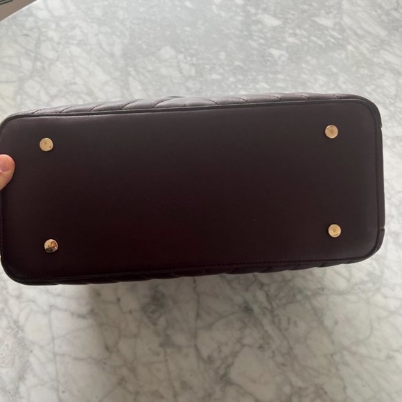 Dune quilted maroon handbag - Picture 3 of 5